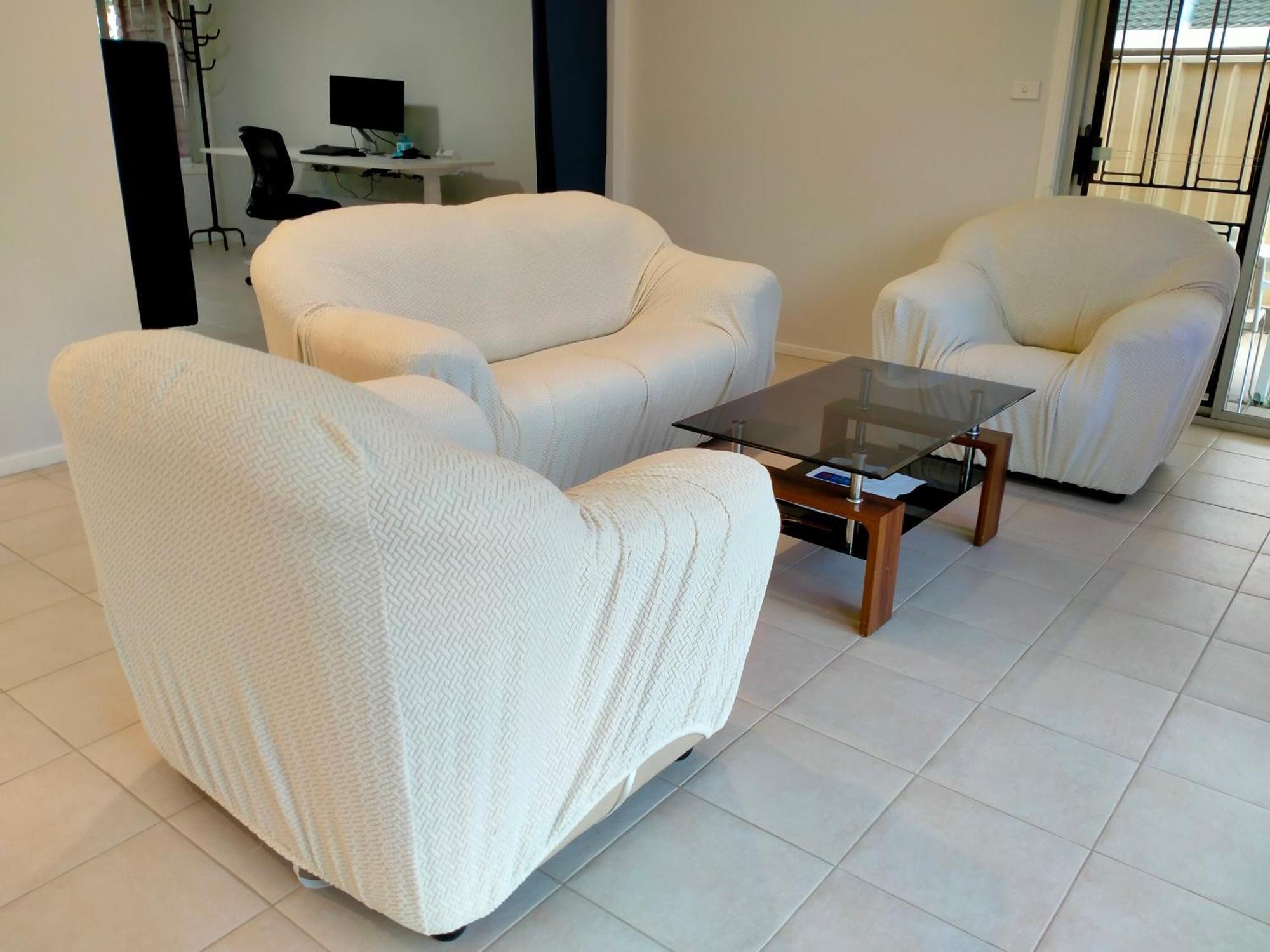 Holiday home 4 Bedroom, 3 Bath In Nsw, Free Wifi Internet, Free Parking *